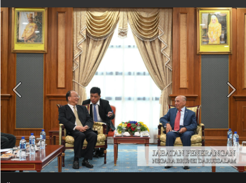 13.05.24 Speaker of LegCo receives courtesy call from Vice Chairman of the Standing Committee of Yunnan Provincial People's Congress