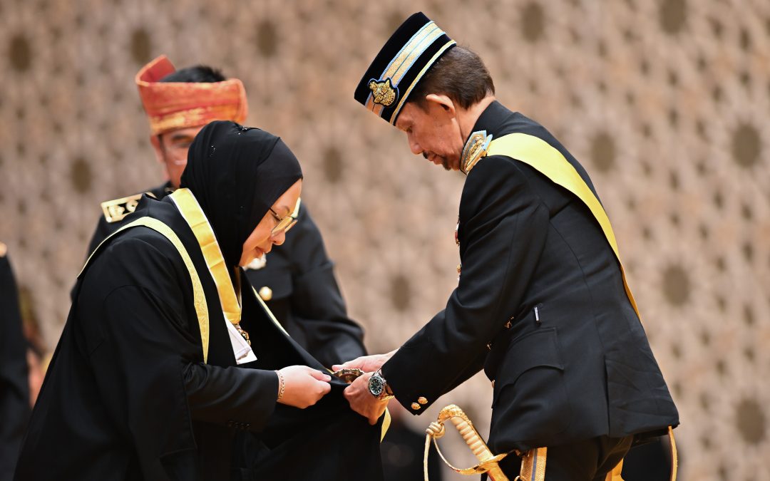 17.07.25 Royal recognition of loyal service