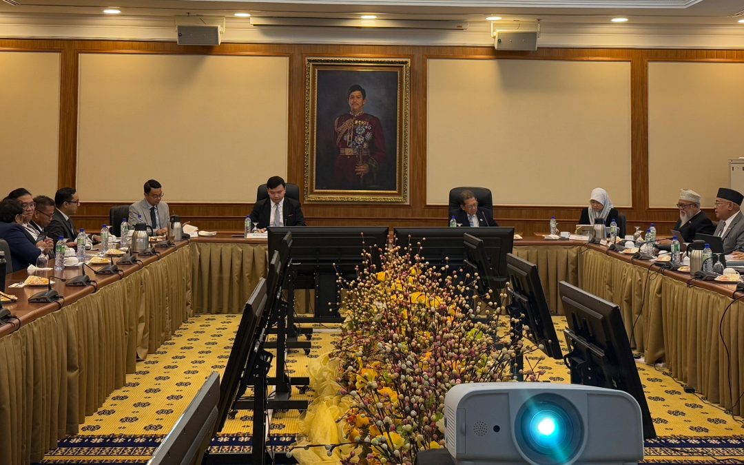 18.01.25 LegCo holds meeting session with Parliament of Malaysia