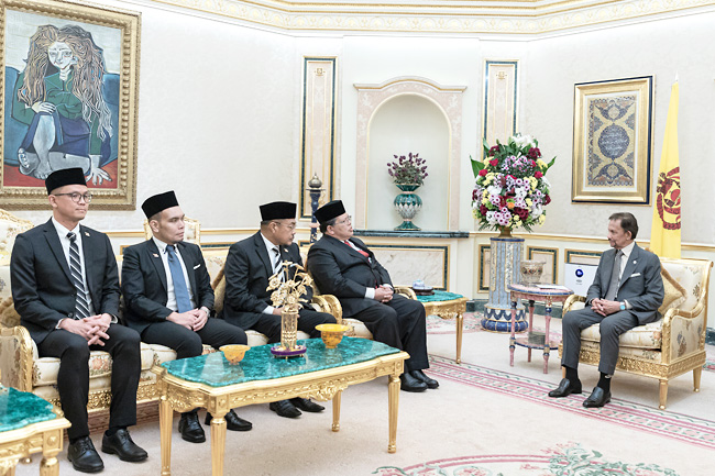 24.01.25 Royal audiences for Malaysian Parliamentary Speaker