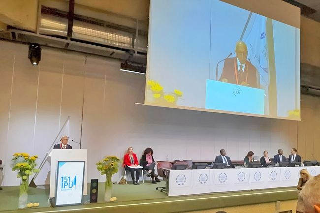 24.10.25 Legislative Council joins push for peace, humanitarian action