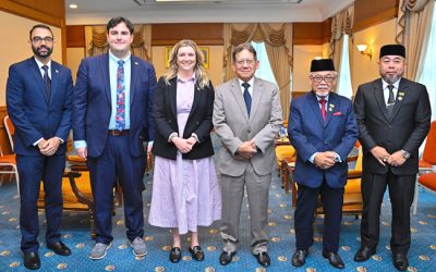 15.08.25 LegCo hosts US Congress officials